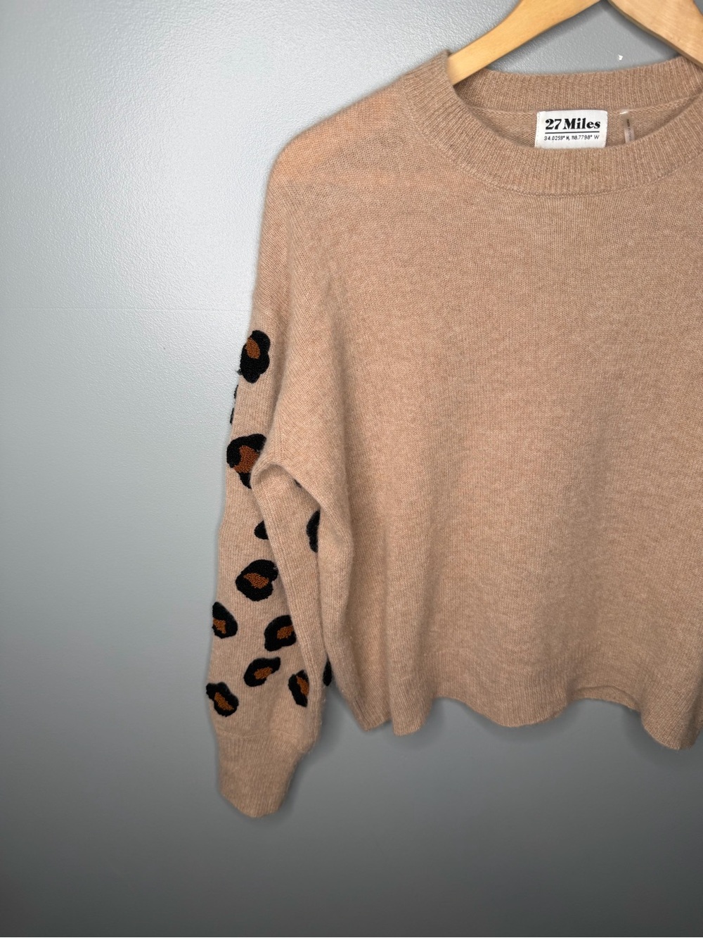27 Miles Leopard Sleeve Cashmere Crewneck - Picture 4 of 11